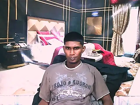 Snapshot of IndianThuggin chatting on 05/17/26, 11:34 IndianThuggin online show from 05/17/26, 11:34
