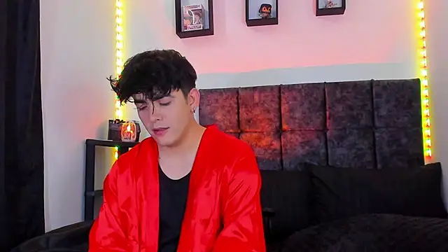 Theo Noxxx online show from 10/25/25, 07:08