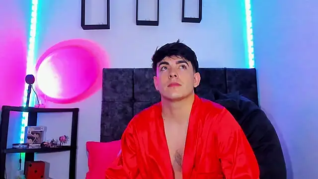 Theo Noxxx online show from 11/06/25, 07:04