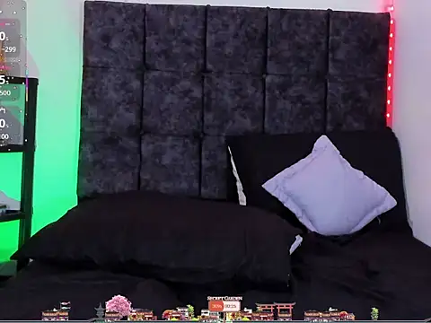 Theo Noxxx online show from 12/18/25, 06:14