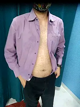 Snapshot of FramingSilents chatting on 03/28/26, 06:51 FramingSilents online show from 03/28/26, 06:51