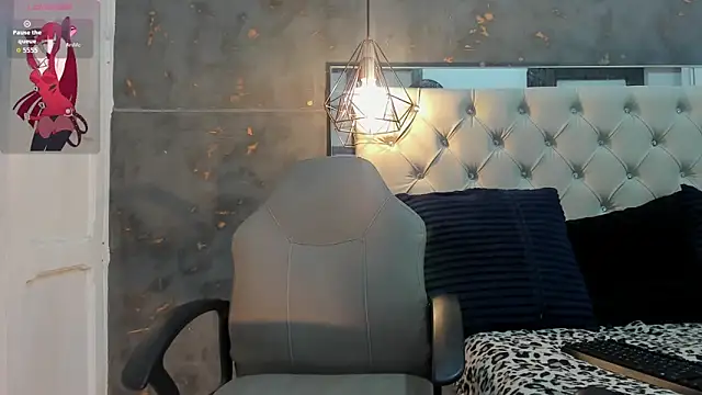 karla ruso online show from 10/30/25, 12:06