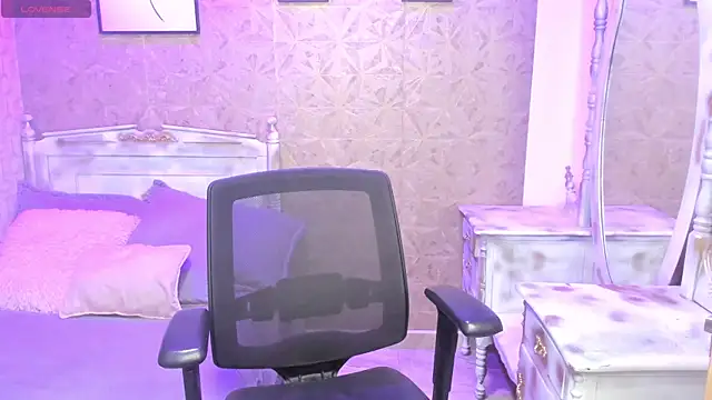 Sofia clk online show from 06/10/26, 02:56