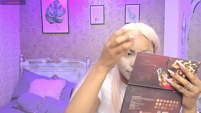 Sofia clk online show from 06/12/26, 03:05