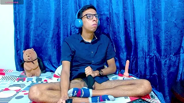 DavTwink3100 online show from 03/16/26, 01:44