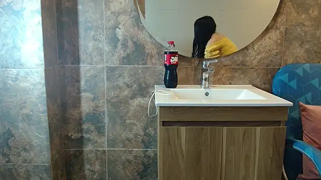 Sweet sumisive online show from 11/29/25, 08:45