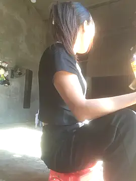 mira-show online show from 11/26/25, 02:23