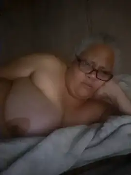 juicyboode online show from 10/22/25, 09:03