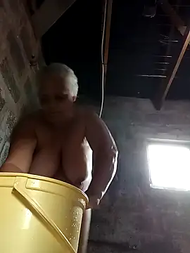 juicyboode online show from 10/26/25, 02:23