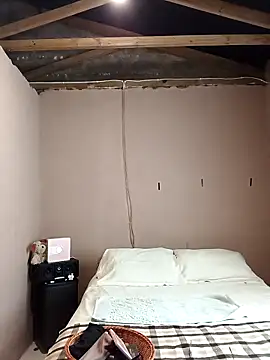 juicyboode online show from 10/27/25, 08:51