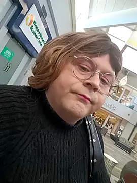 Snapshot of Ashley-Amber_Dragon chatting on 03/23/26, 08:02 Ashley-Amber Dragon online show from 03/23/26, 08:02