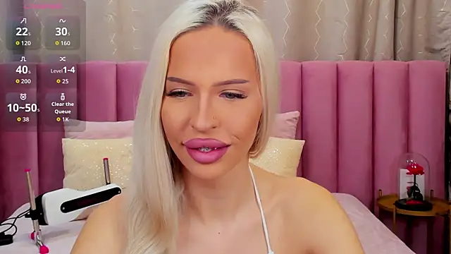 KailaCrystall online show from 11/24/25, 01:27