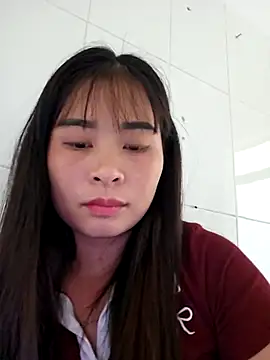 Squirrel-Pear online show from 11/12/25, 09:10