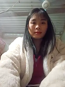 Squirrel-Pear online show from 11/29/25, 01:08