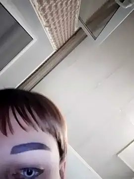 Loveyoudearxq online show from 10/18/25, 03:13