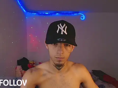 Snapshot of rosse__one chatting on 11/09/25, 07:01 rosse one online show from 11/09/25, 07:01