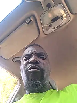 Snapshot of Mboro1988 chatting on 01/13/26, 02:44 Mboro1988 online show from 01/13/26, 02:44