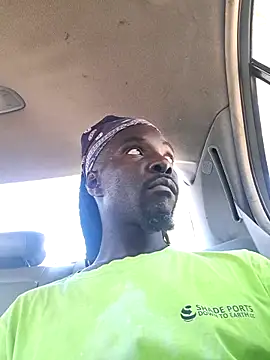 Snapshot of Mboro1988 chatting on 02/11/26, 02:33 Mboro1988 online show from 02/11/26, 02:33