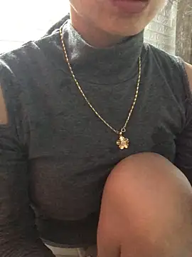 Kylie beem online show from 11/06/25, 03:18