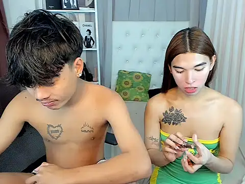 Snapshot of hardcocktwink chatting on 01/09/26, 04:32 hardcocktwink online show from 01/09/26, 04:32