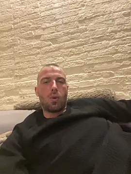 Rotteei1 online show from 10/30/25, 05:24