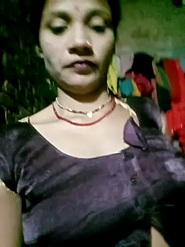 Hot cauple indian online show from 11/14/25, 01:21