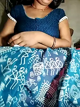 Hot cauple indian online show from 02/20/26, 08:49