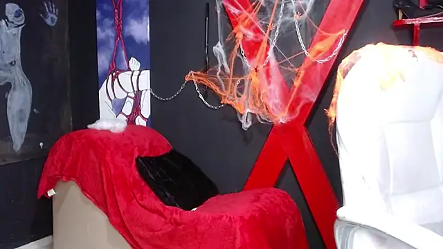 Aishaahot online show from 10/31/25, 12:28