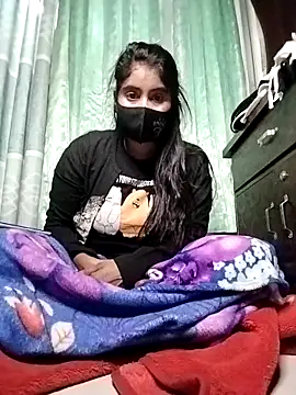 Snapshot of Hot_Angle chatting on 12/13/25, 10:04 Hot Angle online show from 12/13/25, 10:04