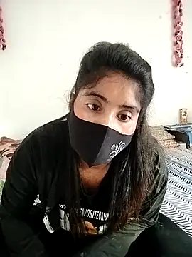 Snapshot of Hot_Angle chatting on 12/14/25, 10:09 Hot Angle online show from 12/14/25, 10:09