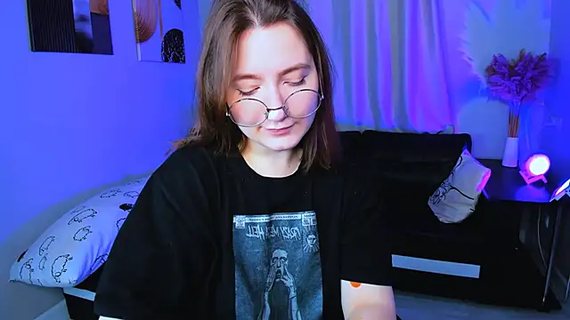 fairy tara online show from 11/18/25, 06:18