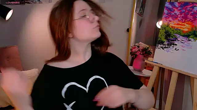 Snapshot of fairy_tara chatting on 01/08/26, 09:50 fairy tara online show from 01/08/26, 09:50