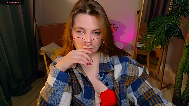 Snapshot of fairy_tara chatting on 01/11/26, 09:31 fairy tara online show from 01/11/26, 09:31