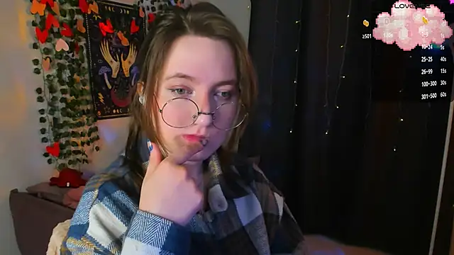 Snapshot of fairy_tara chatting on 02/06/26, 09:29 fairy tara online show from 02/06/26, 09:29