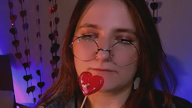 Snapshot of fairy_tara chatting on 02/15/26, 02:52 fairy tara online show from 02/15/26, 02:52