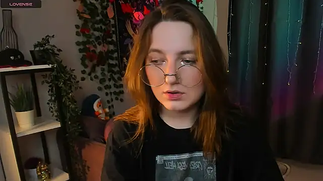 Snapshot of fairy_tara chatting on 02/19/26, 09:22 fairy tara online show from 02/19/26, 09:22