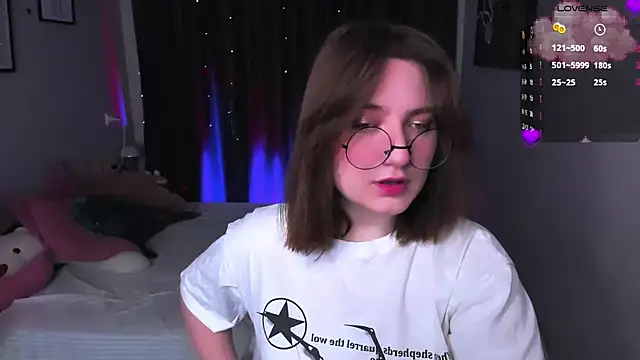 Snapshot of fairy_tara chatting on 02/28/26, 09:38 fairy tara online show from 02/28/26, 09:38