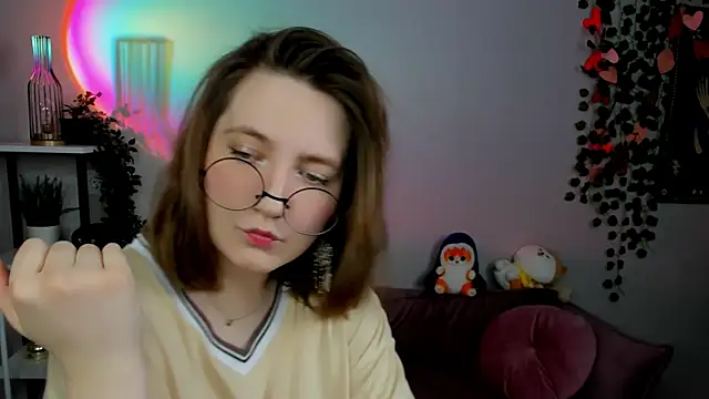 Snapshot of fairy_tara chatting on 03/04/26, 02:23 fairy tara online show from 03/04/26, 02:23