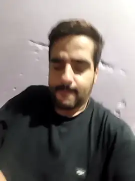 Snapshot of gusto14cm chatting on 03/04/26, 01:22 gusto14cm online show from 03/04/26, 01:22