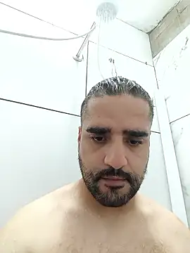 Snapshot of gusto14cm chatting on 03/21/26, 11:26 gusto14cm online show from 03/21/26, 11:26