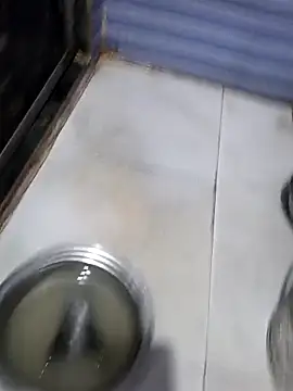 Snapshot of 67yoki chatting on 10/28/25, 04:53 67yoki online show from 10/28/25, 04:53