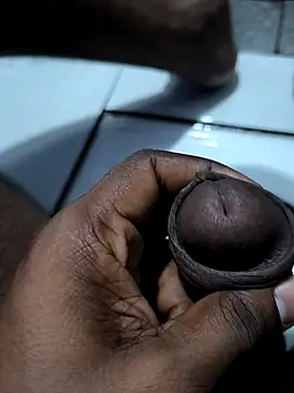 Snapshot of 67yoki chatting on 11/11/25, 10:54 67yoki online show from 11/11/25, 10:54