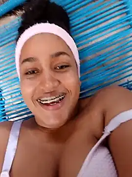 NahomiWalker  online show from 11/09/25, 05:55