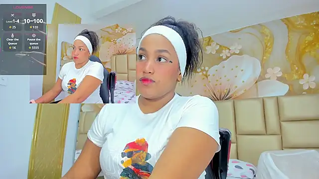 NahomiWalker  online show from 03/06/26, 07:54