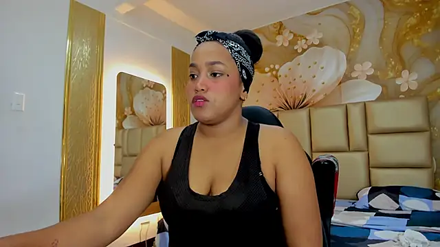 NahomiWalker  online show from 03/09/26, 08:02