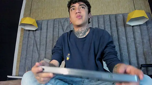 SantiOlsen online show from 11/25/25, 11:43