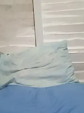 Snapshot of Estebanbigcock23 chatting on 11/22/25, 10:09 Estebanbigcock23 online show from 11/22/25, 10:09