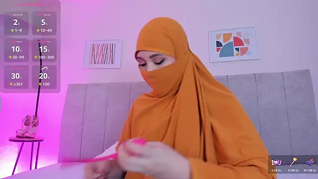 fatiima  online show from 11/07/25, 07:03