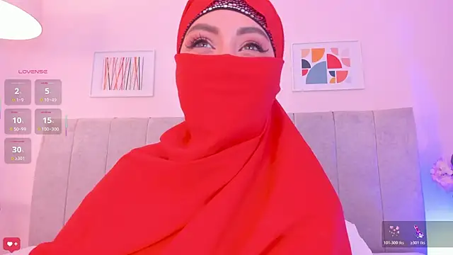 fatiima  online show from 05/05/26, 07:11