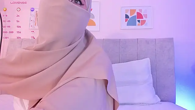 fatiima  online show from 05/27/26, 07:22